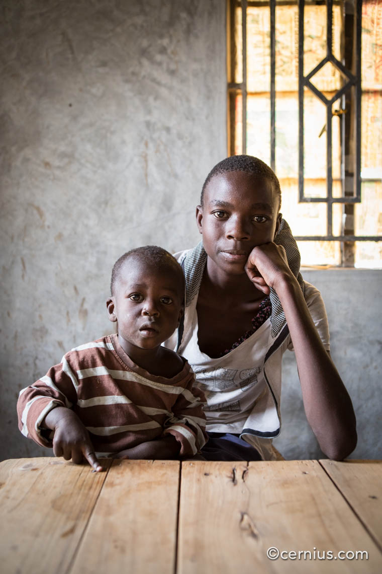 Sibling Portrait, Kisumu, Kenya | Juozas Cernius